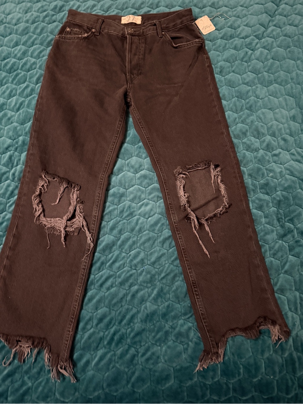We The Free Free People 27 NEW NET Black Distressed Straight-Leg Jeans